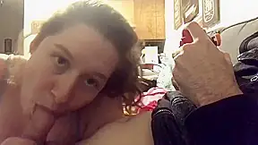 An intense blowjob while playing a video game